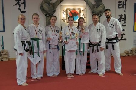 Erfolgreiche Taekwondo-AG